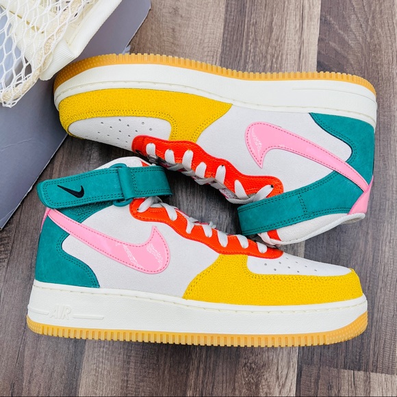 Nike Air Force 1 Mid NH - Picture 3 of 9